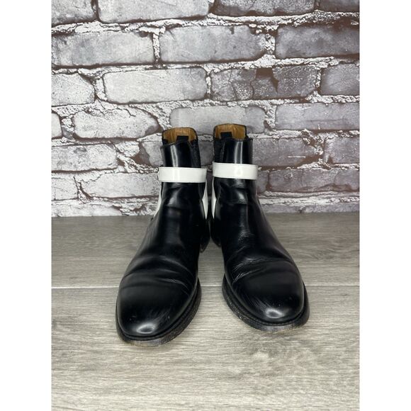 BALENCIAGA Black White Leather Calfskin Chelsea Buckle Ankle Boots Women 37EU/6M - Picture 16 of 16